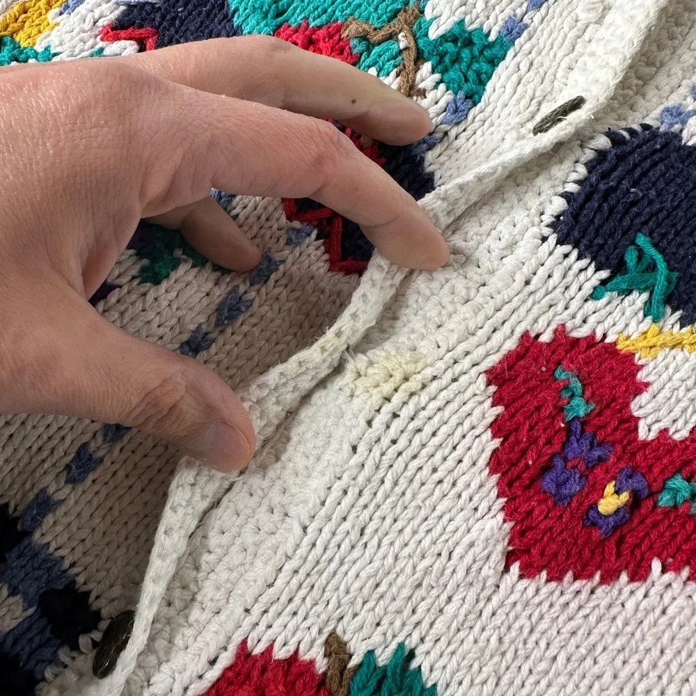 Signatures Northern Isles Hand Knit‎ Sweater White Fruit Americana Vtg 90s Sz L